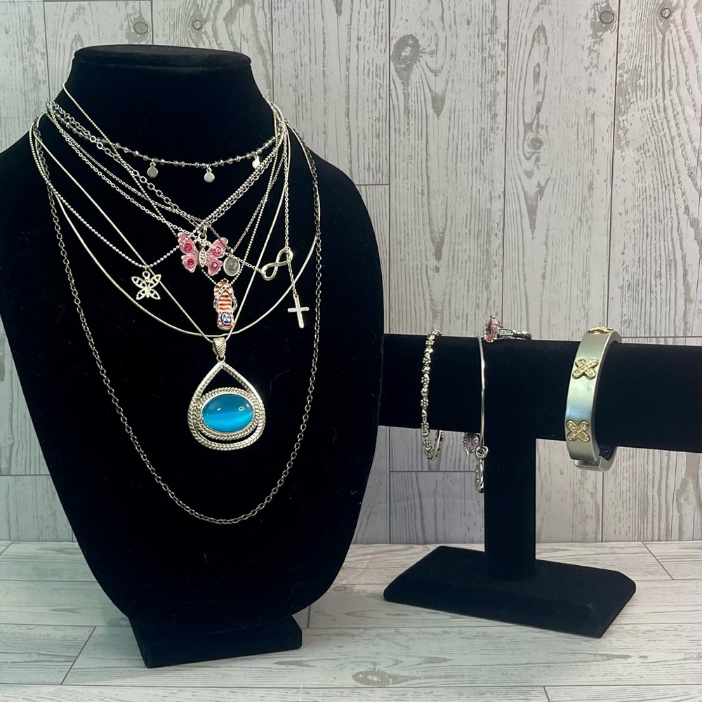 Costume Jewelry Mixed Metal Lot, 8 Necklaces, 3 Bracelets, 1 Ring